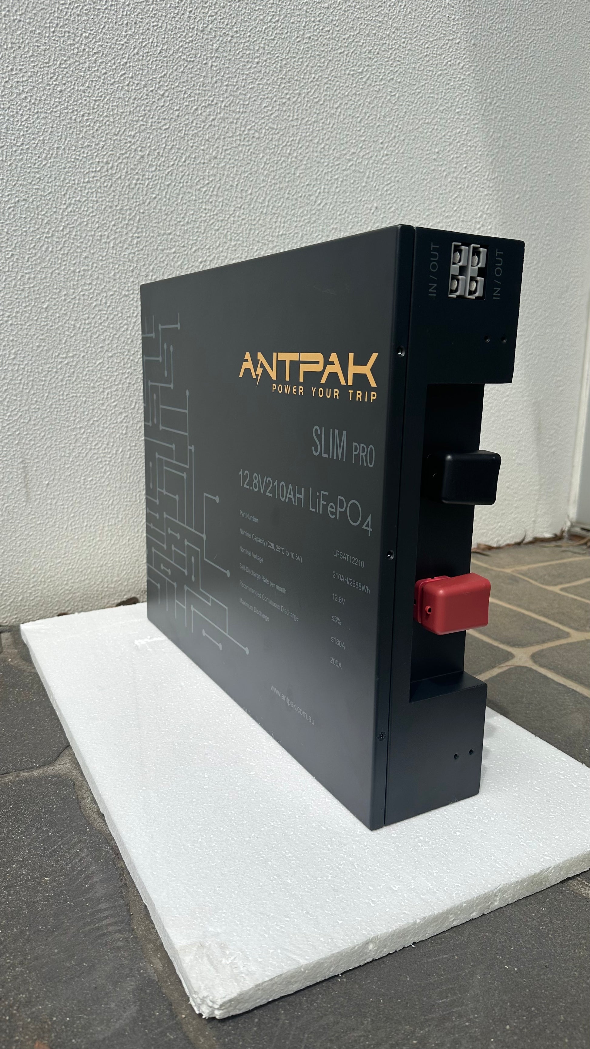 12.8v 210Ah Lithium Battery actual image