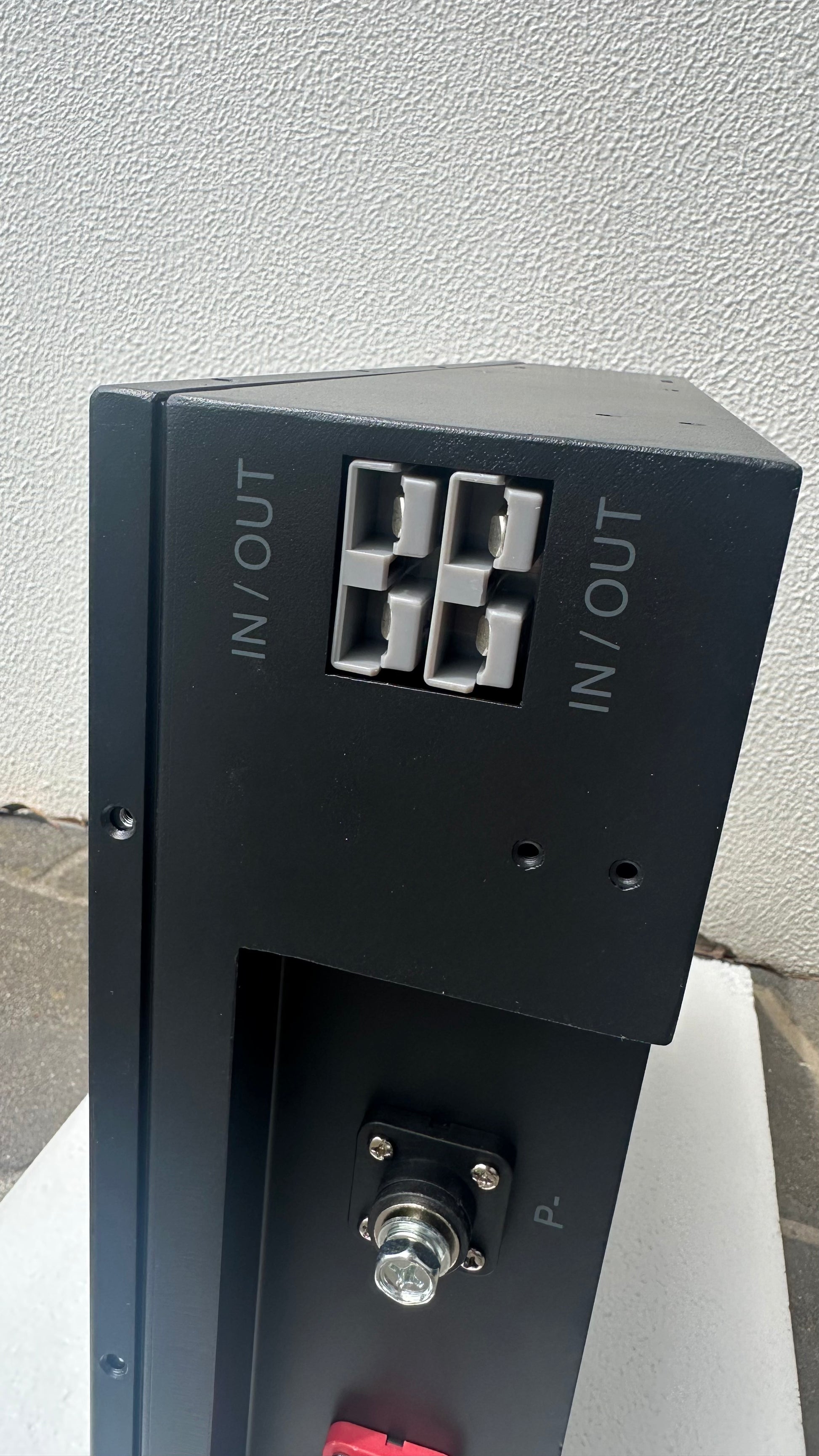 12.8v 210Ah Lithium Battery actual plugin image